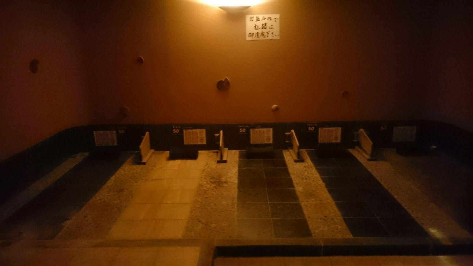 Capsule And Sauna New Japan Ex هيروشيما المظهر الخارجي الصورة